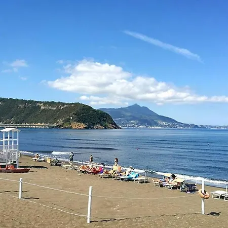 Giardino Verso Il Tramonto * Procida